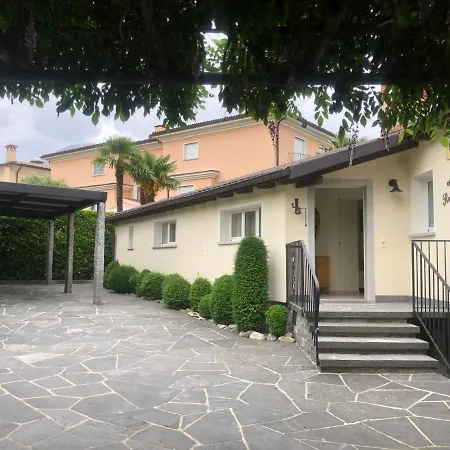 Ascona: Rotundo Willa